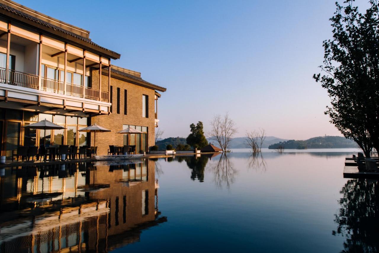 Отель Wei Retreat Tianmu Lake Чанчжоу Экстерьер фото